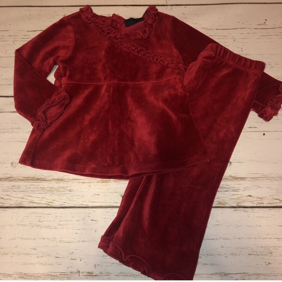 Children’s Place Girls Red Velor Pants Outfit